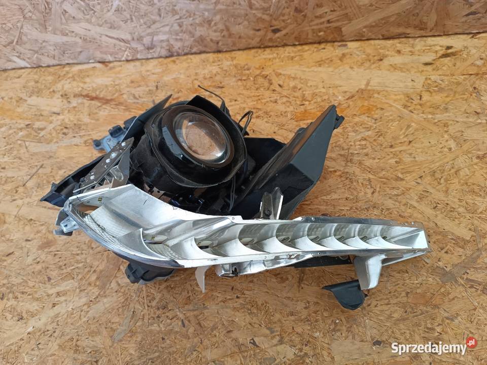 SOCZEWKA LAMPY PRAWY PRZÓD 28323AB 68280815AA Nowy Tomyśl