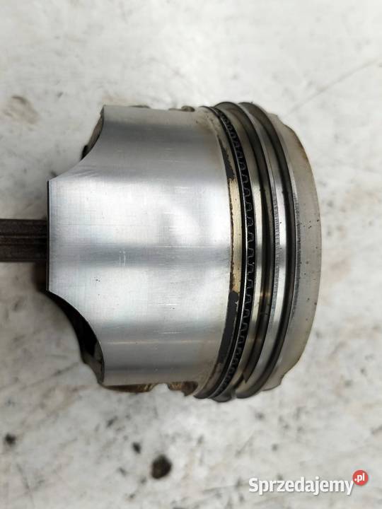 TŁOK KORBOWÓD 13 16V Suzuki Wagon R I 19932006 Blok silnika Motoryzacja