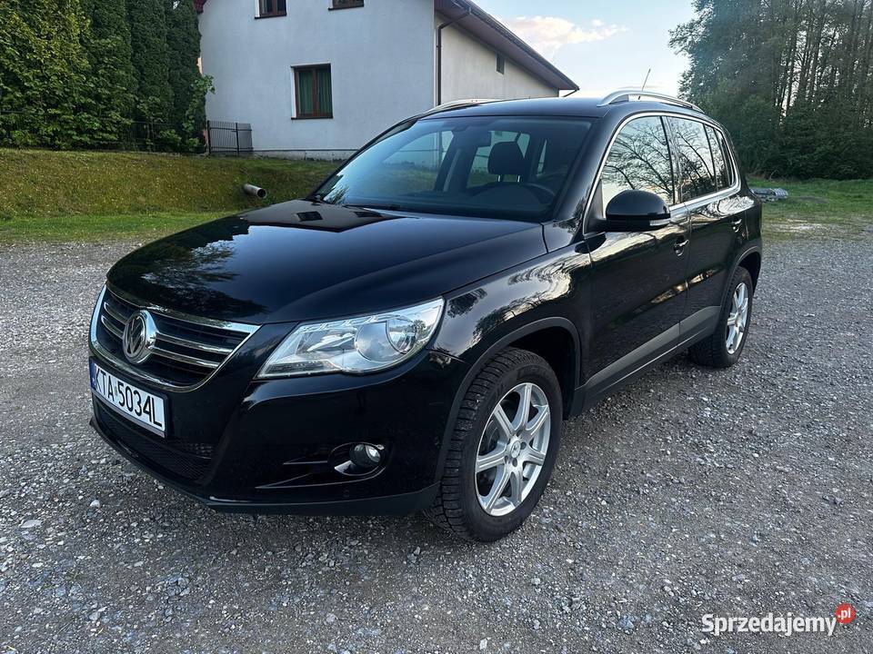 VOLKSWAGEN TIGUAN 20 TDI 2011r DSG 4x4 Łękawica