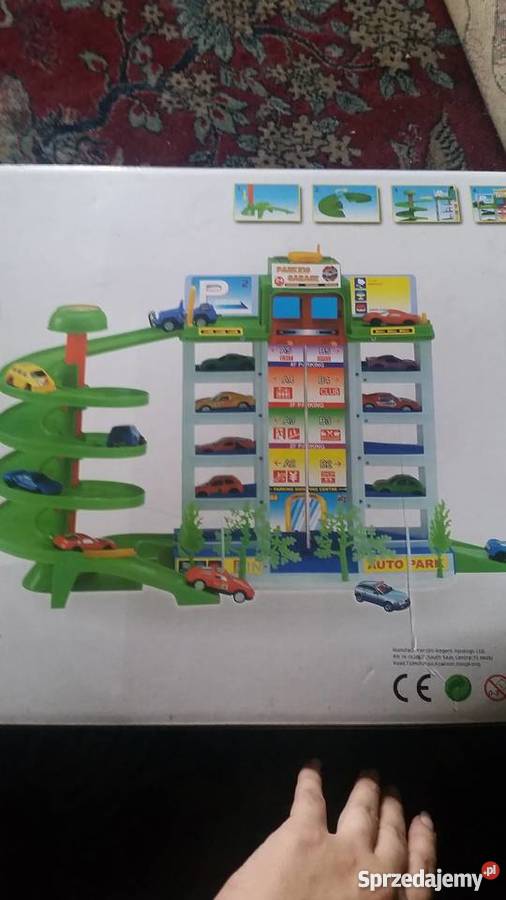 Parking garaż zjeżdżalnia resoraków Goleniów