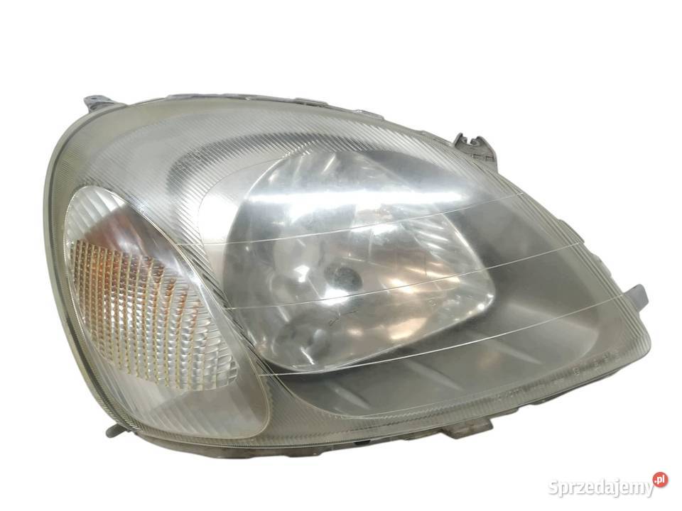 LAMPA PRZÓD PRAWA EU Toyota Yaris I 19992005 świętokrzyskie