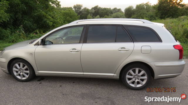 TOYOTA Avensis 2004 r mały przebieg 4/5 Przemyśl