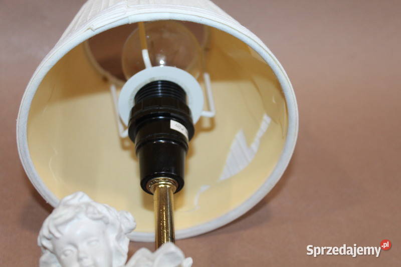 Lampka stołowa z amorkiem 118