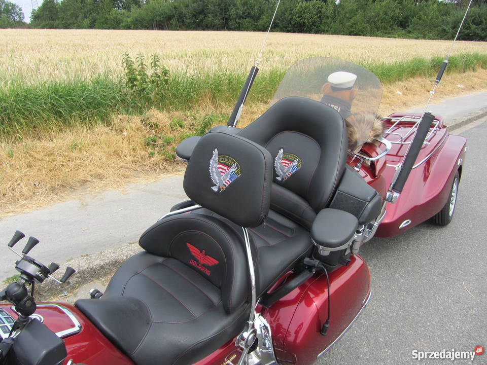 Honda GL 1800 Gold Wing z przyczepkom benzyna Honda Strzelce Opolskie