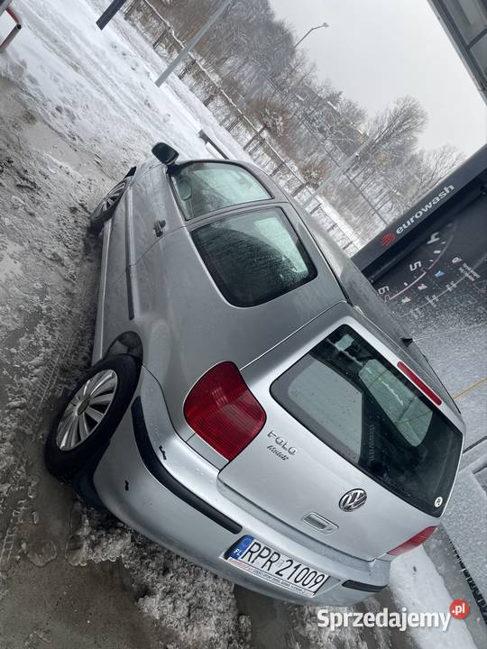 Vw polo 14 benzyna 2001r podkarpackie