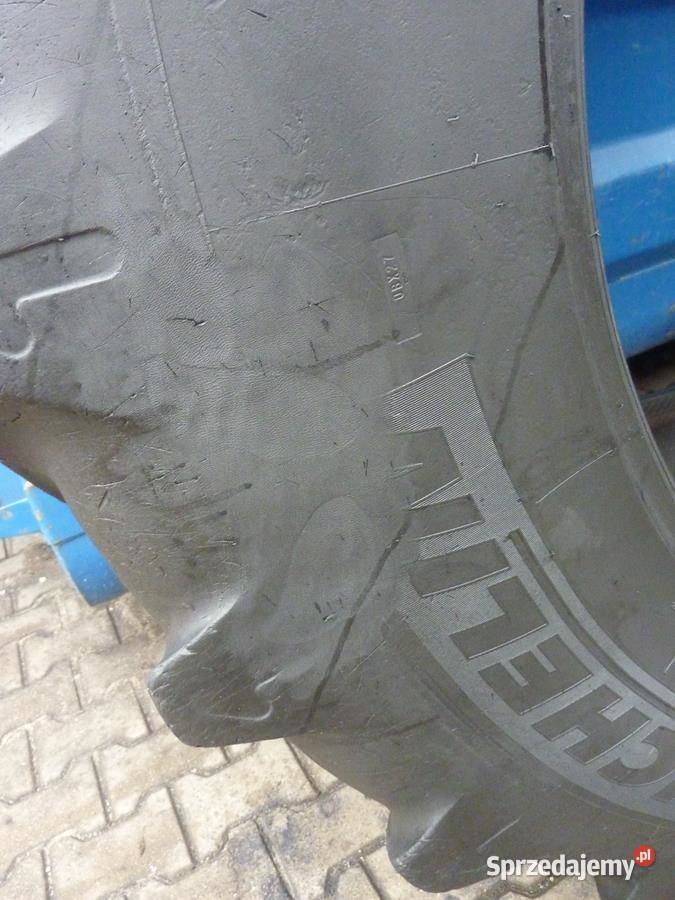2x Opona używana rolnicza 71060R42 MICHELIN Zaścianki
