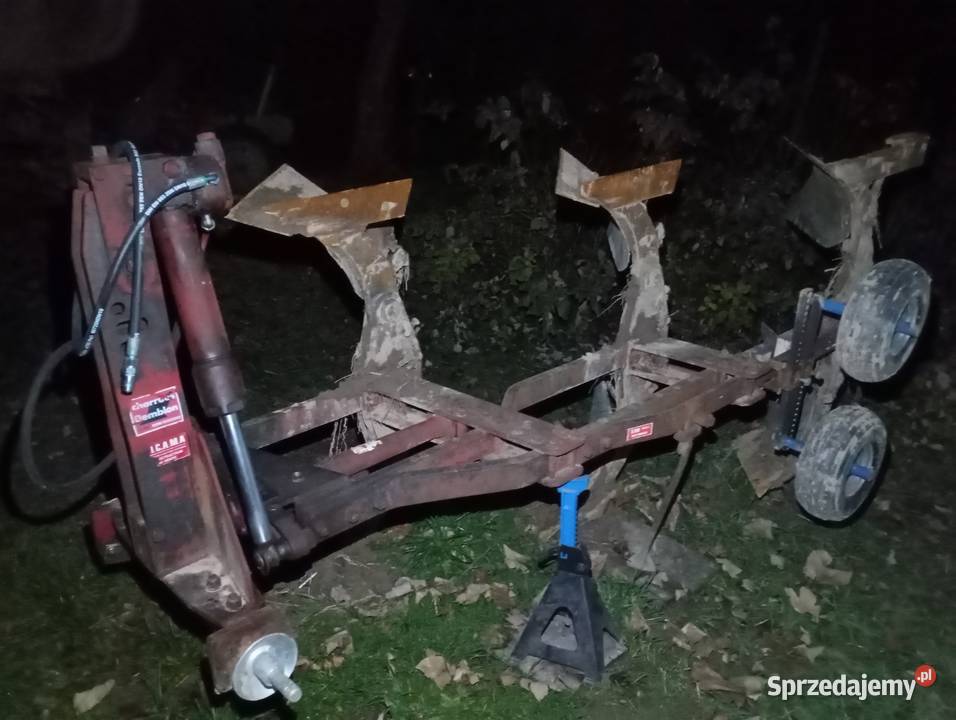 Pług 3 skibowy obrotowy Pługi podkarpackie