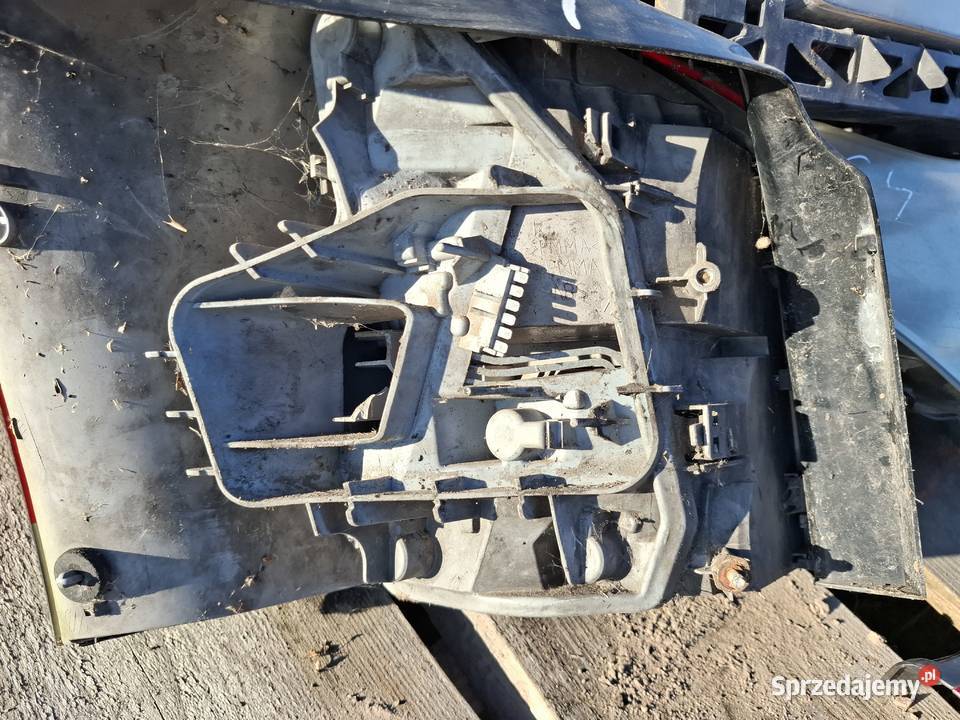 Lampa Prawa Tył Opel Signum Wisznice sprzedam