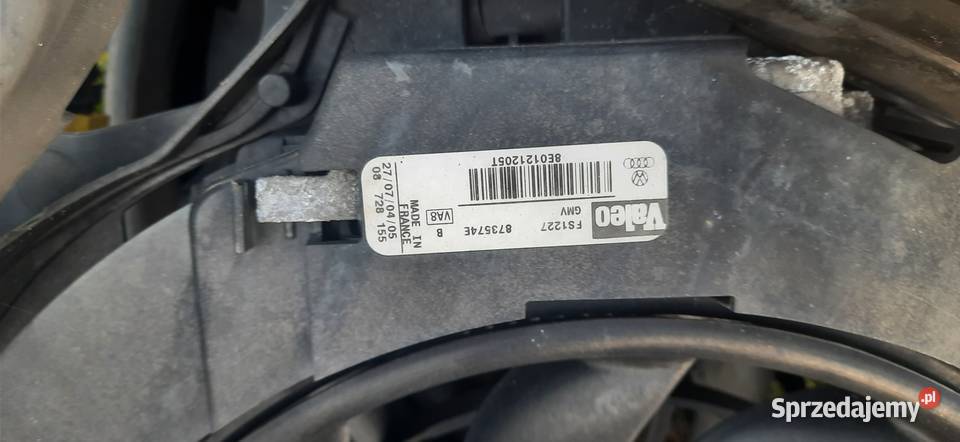 AUDI A4 B6 25 TDI Pas przedni dolnośląskie