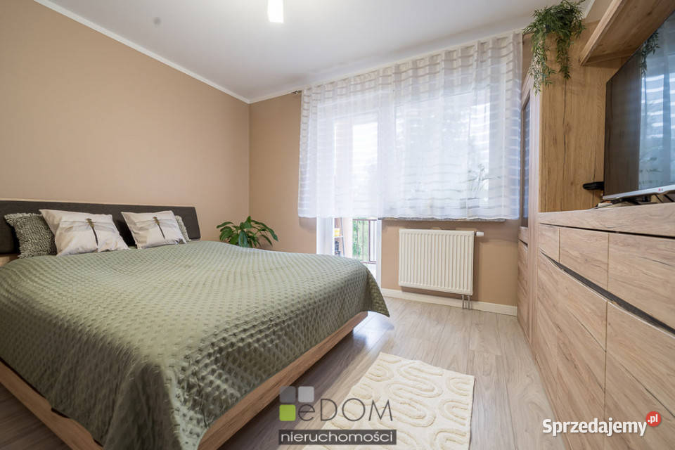 4 pokoje 2 balkony Garderoba Oos Europejskie