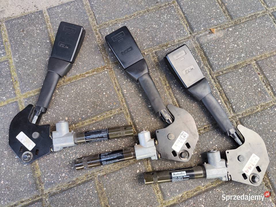 Napinacz pasa bezpieczeństwa lewy prawy BMW E39 Łódź