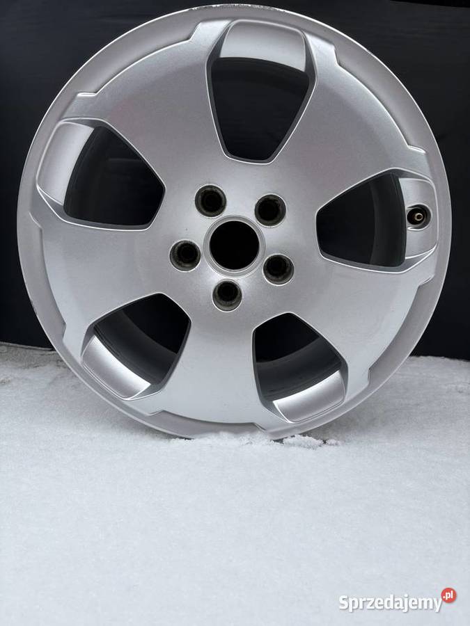Felgi Audi 17 OEM A3 8P 75J ET56 5112 8P0601025C Opony i felgi Kruszwica