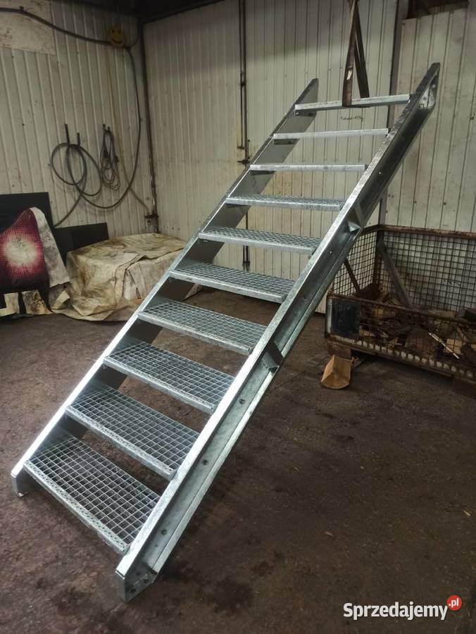 Schody metalowe ocynkowane wema wejście na 206 Elżbieta