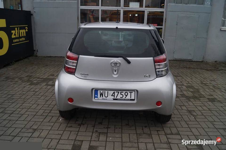 Toyota iQ 133 Plus CVT 98 2011r FV23 mazowieckie Warszawa