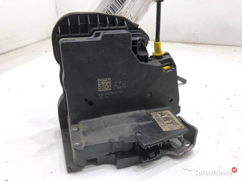 ZAMEK DRZWI PRAWY TYŁ OPEL ASTRA K Hatchback sprzedam