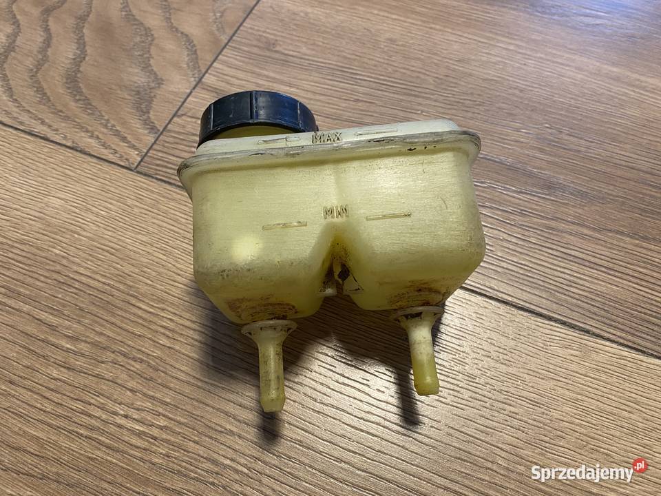 Zbiorniczek płynu hamulcowego Fiat 126p śląskie Sosnowiec sprzedam