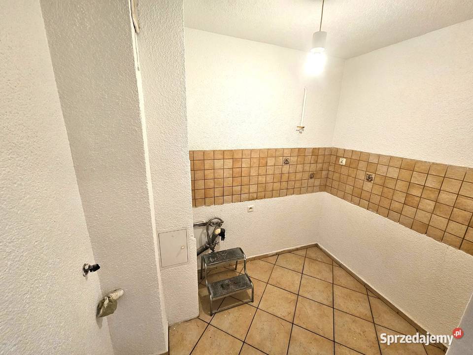 2pok 31met Gorlickiej PIWNICAWINDAPARKING Liczba pokoi 2 Wrocław