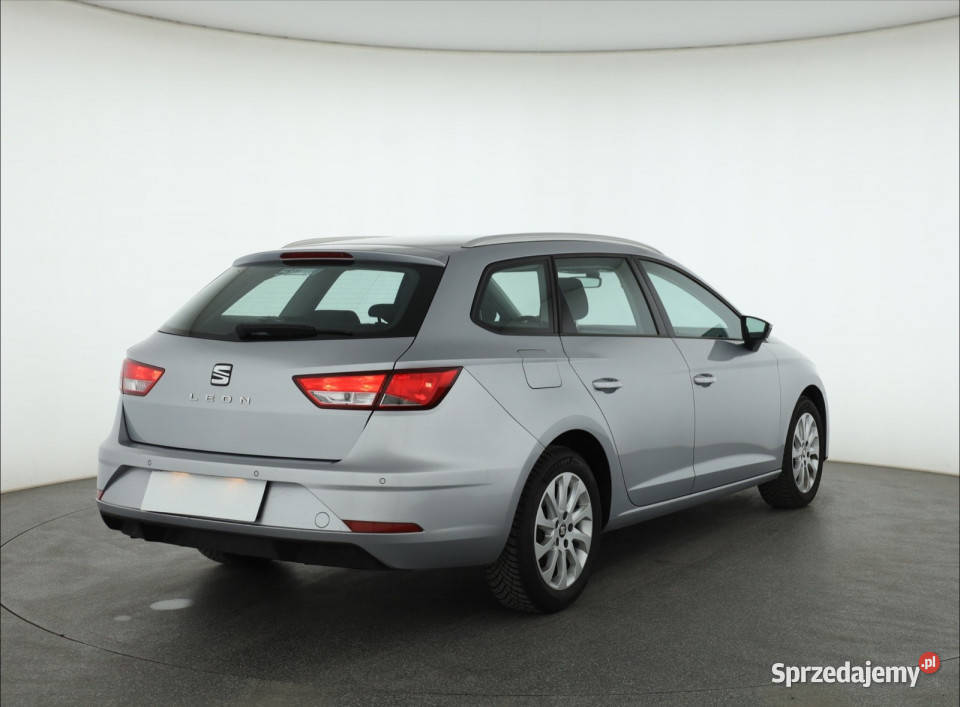 Seat Leon 12 TSI gniazdo USB Piaseczno