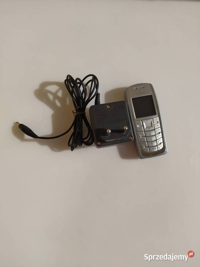 Nokia Model 3120 z ładowarką