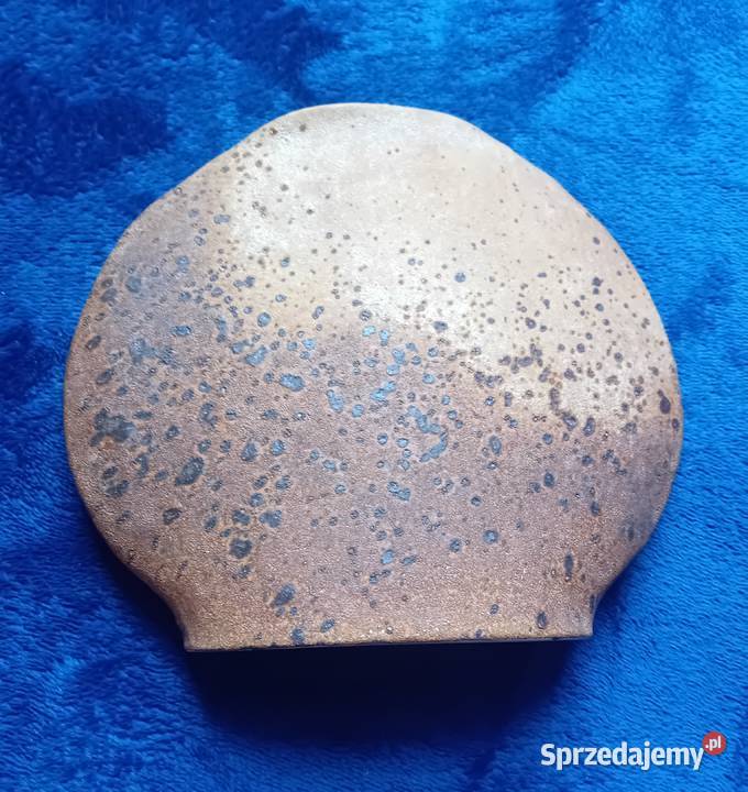 Wazon w formie dysku Keramos Austria projekt Ina Koźminek