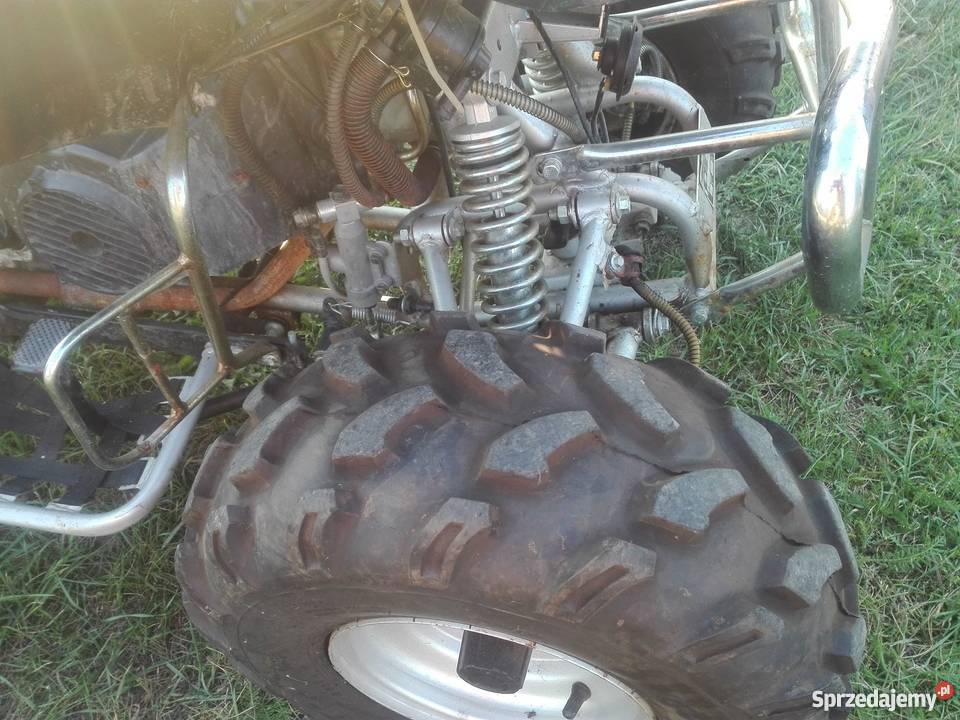 Quad 150 zarejestrowany 300 przebiegu czerwony sprzedam