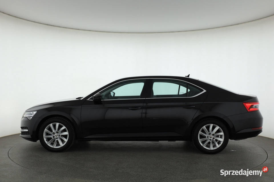 Skoda Superb 15 TSI wielofunkcyjna kierownica Piaseczno