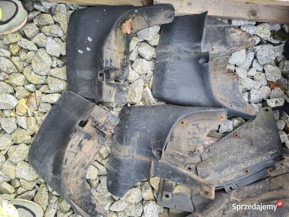 Chlapacze nissan patrol y61 przód I tyl nadkola dolnośląskie