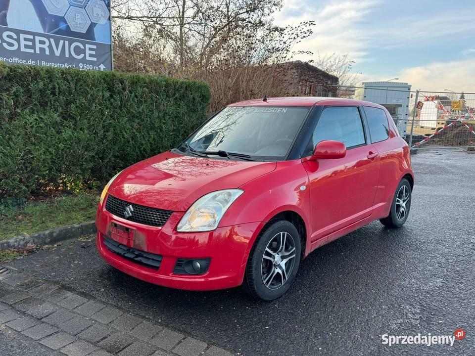 Suzuki Swift 13 benzyna 195000km mazowieckie Wsola