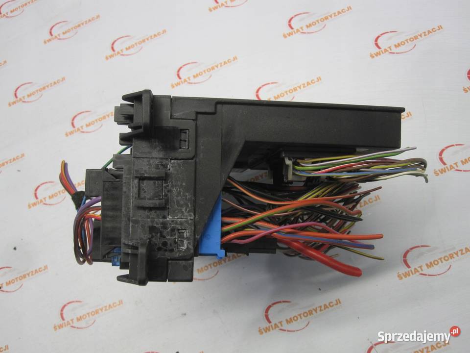 MERCEDES CLS C219 07r skrzynka bezpieczników Kielce