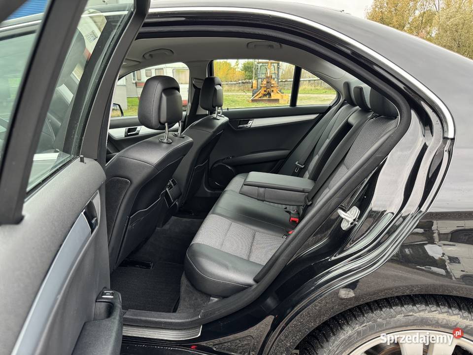 Mercedes C 18 BENZYNA Zarejestrowany Długie możliwa zamiana Konin