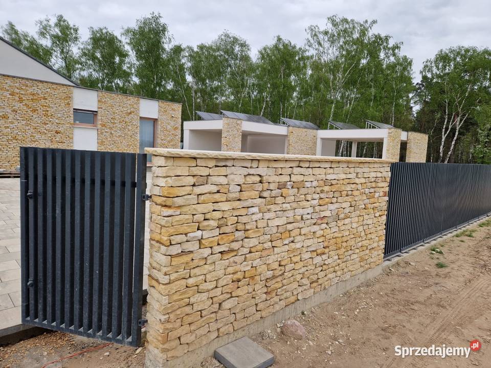 Daszki z piaskowca nakrywka kamienne plyty na Pozostałe Szydłowiec sprzedam