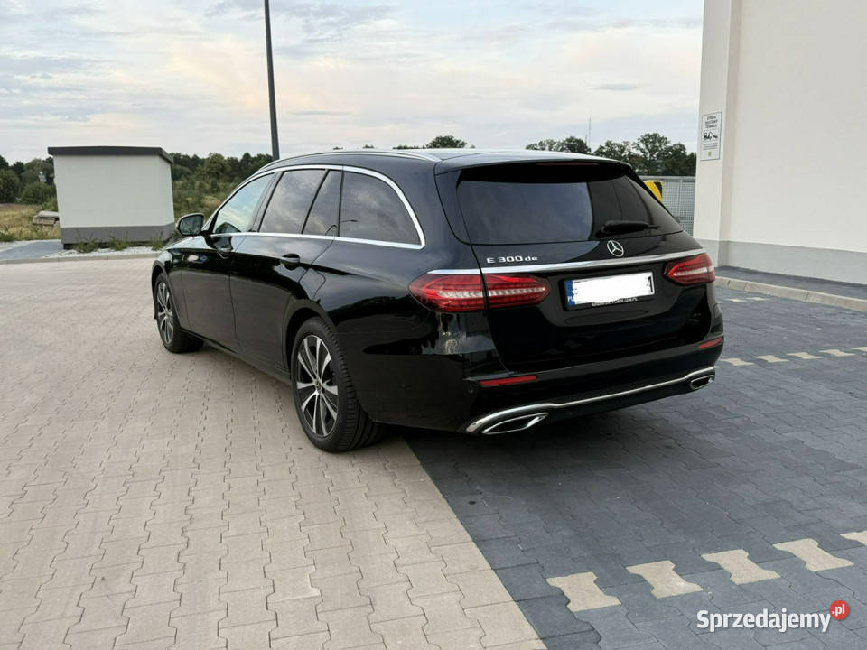 Mercedes E 300 E300de 20d 306 EQPower Hybrid 50 serwisowany w ASO