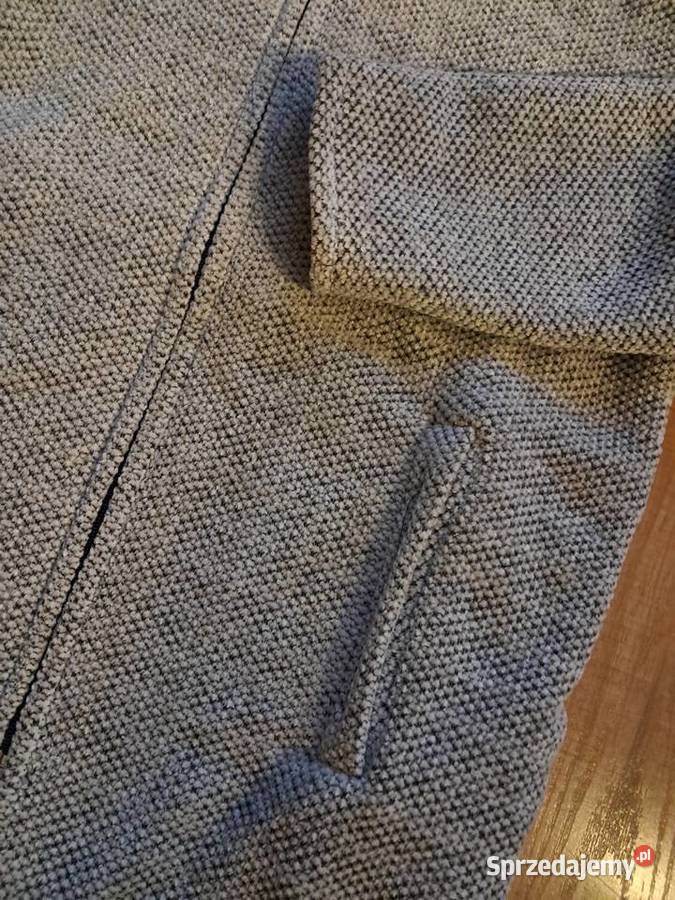 nowy dzianinowy ocieplany płaszczyk rozmiar ML Sandomierz sprzedam