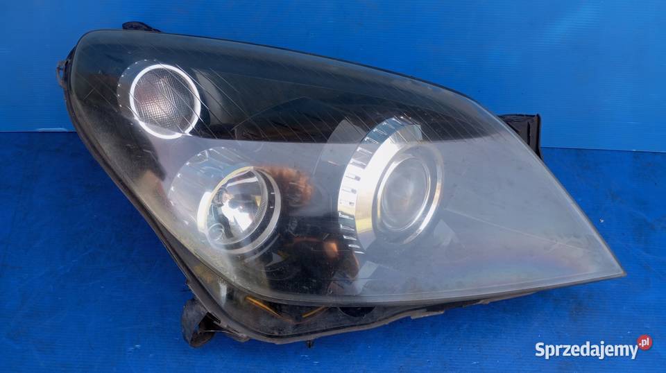 LAMPA PRAWY PRZÓD EUROPA XENON OPEL ASTRA H III Nowy Tomyśl