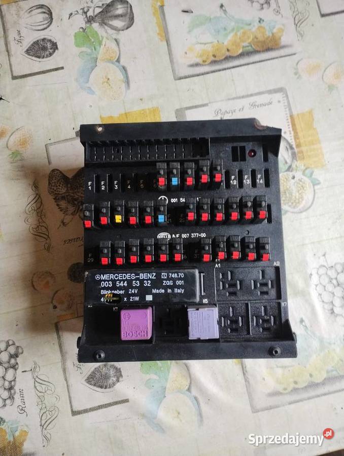 Bezpieczniki automat 1224v łódzkie