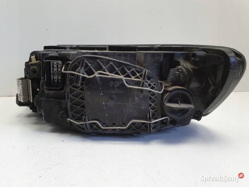 Volvo S40 II V50 LIFT PRZEDNIA LAMPA PRAWA prawy osobowe Lampy przednie lubelskie Janów