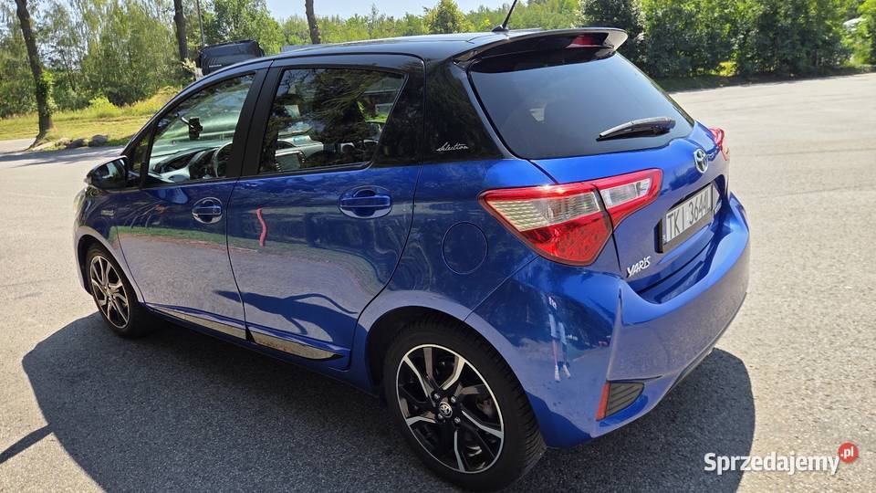 Toyota Yaris Automat Hybryda Najbogatsza Wersja