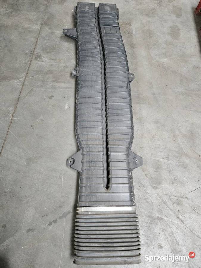 Komin dolotu powietrza Volvo Fh4 2017r Pozostałe Igołomia