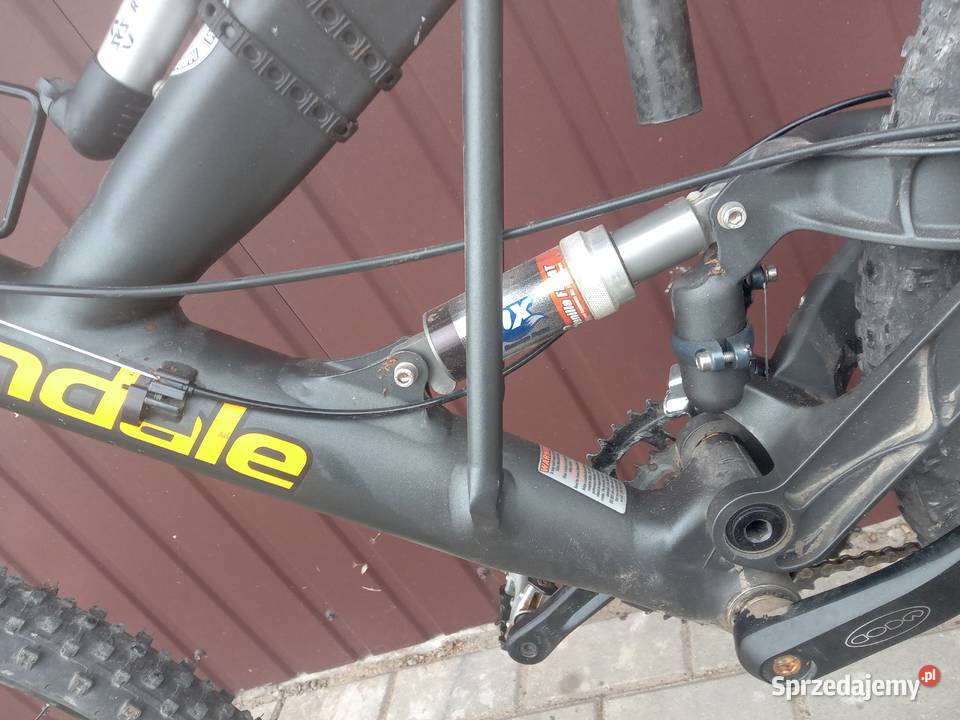 Rower Cannondale SuperV700