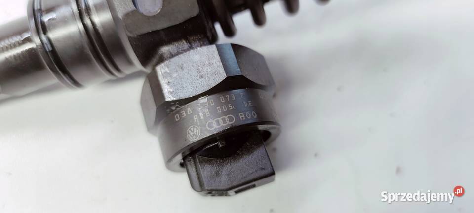 POMPOWTRYSKIWACZ AUDI VW 19 TDI 038130073F USZK Przystajń