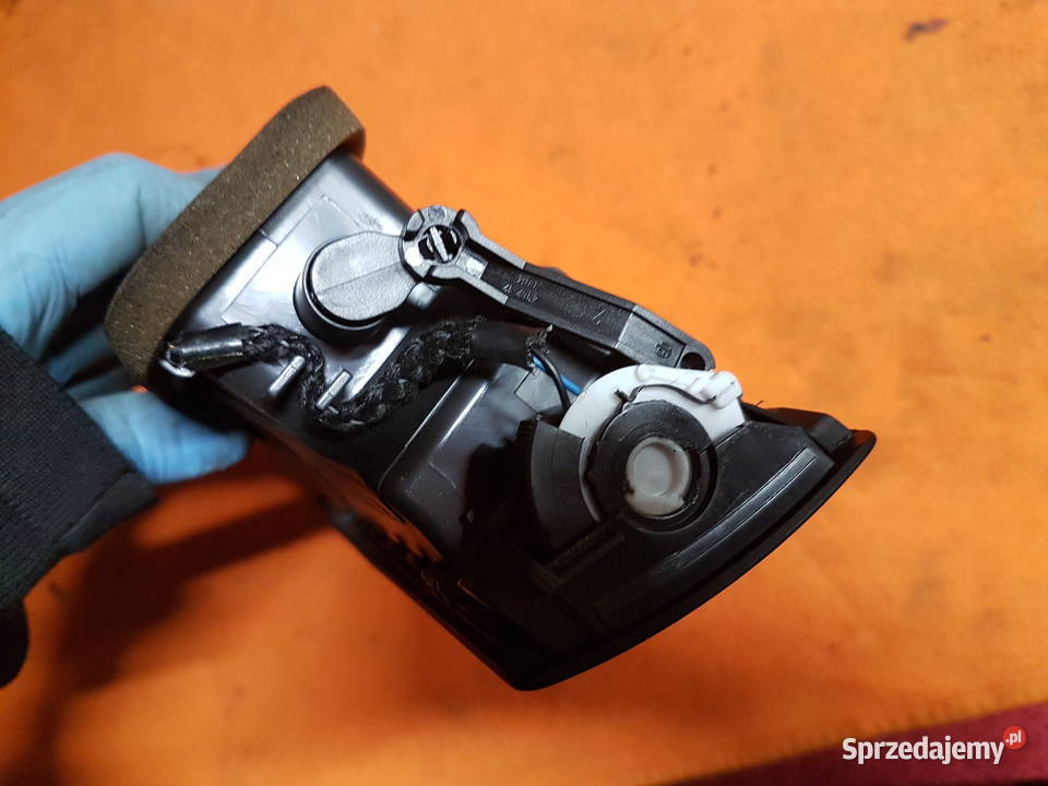 AUDI A4 B6 B7 KRATKI NAWIEWU POWIETRZA CZARNE Turek