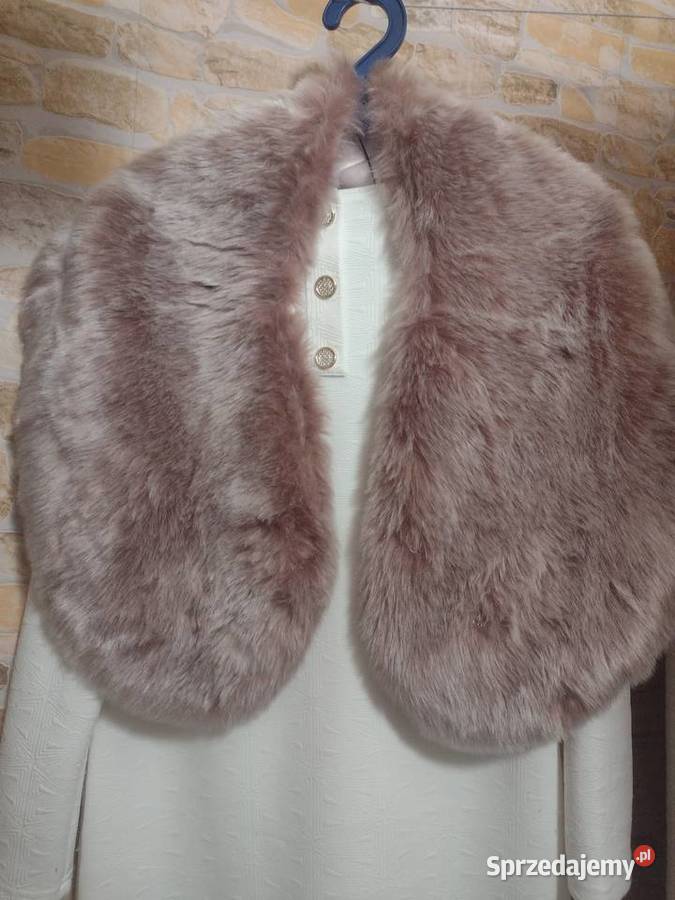 Wytworna ogromna różowa etola z Madrytu szal