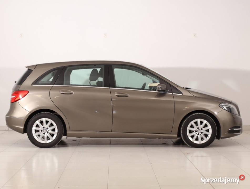 Mercedes B B 180 wielofunkcyjna kierownica Piaseczno