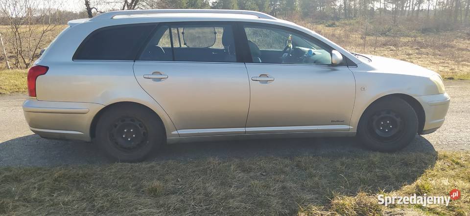 Toyota Avensis t25 18 LPG hak Kozienice