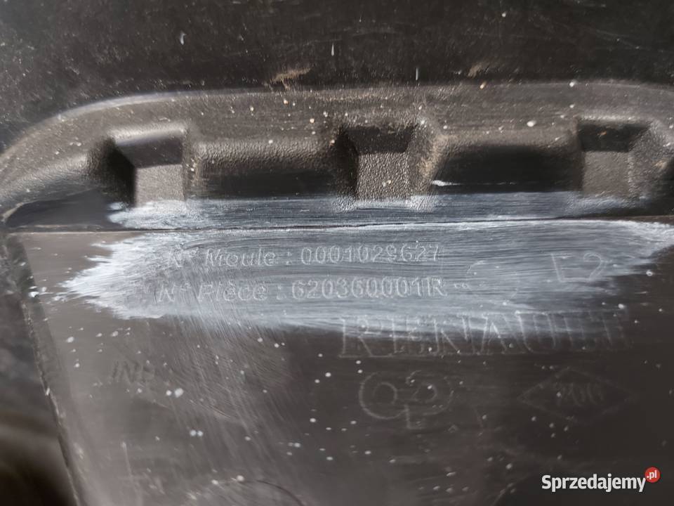 RENAULT MEGANE COUPE III LIFT zderzak przód Zderzaki