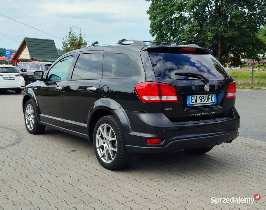 Fiat Freemont 4x4 Multijet 2012 Rok produkcji 2012 Sanok