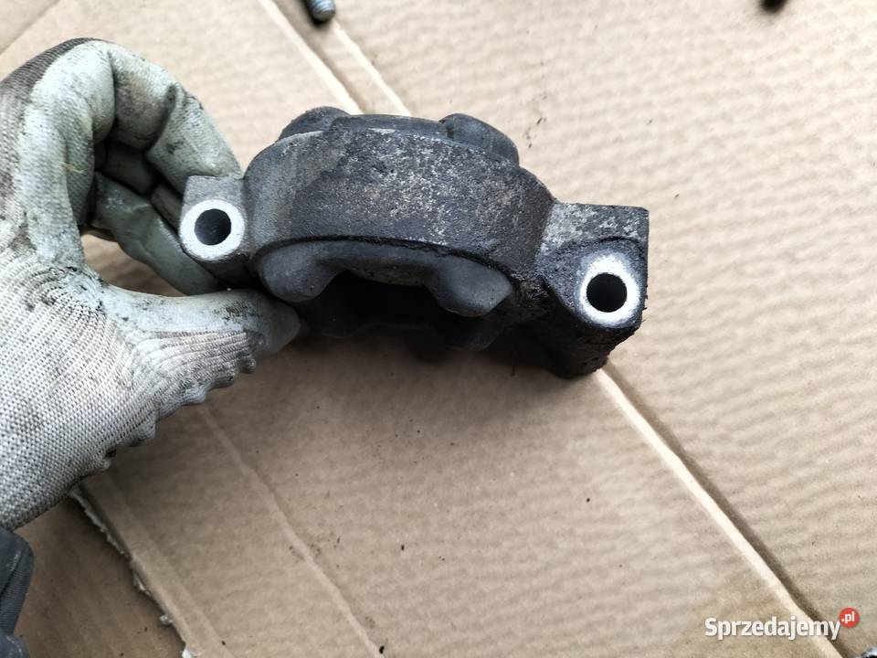 AUDI 80 B4 80B4 19 D TD TDI ŁAPA PODUSZKA lubelskie Kamień-Kolonia