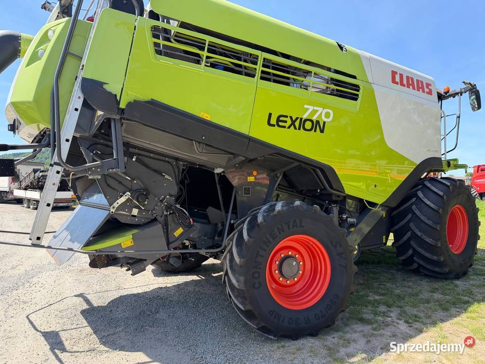 Kombajn zbożowy Claas Lexion 770 heder V1050 Zbożowe