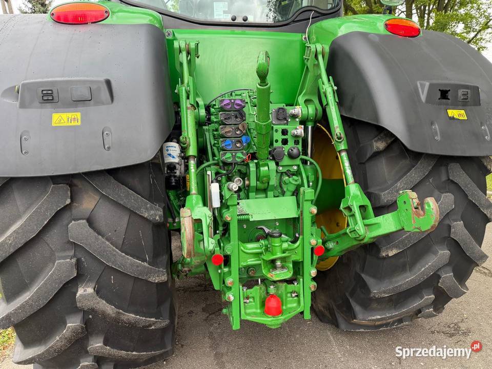 Ciągnik rolniczy John Deere 7310R
