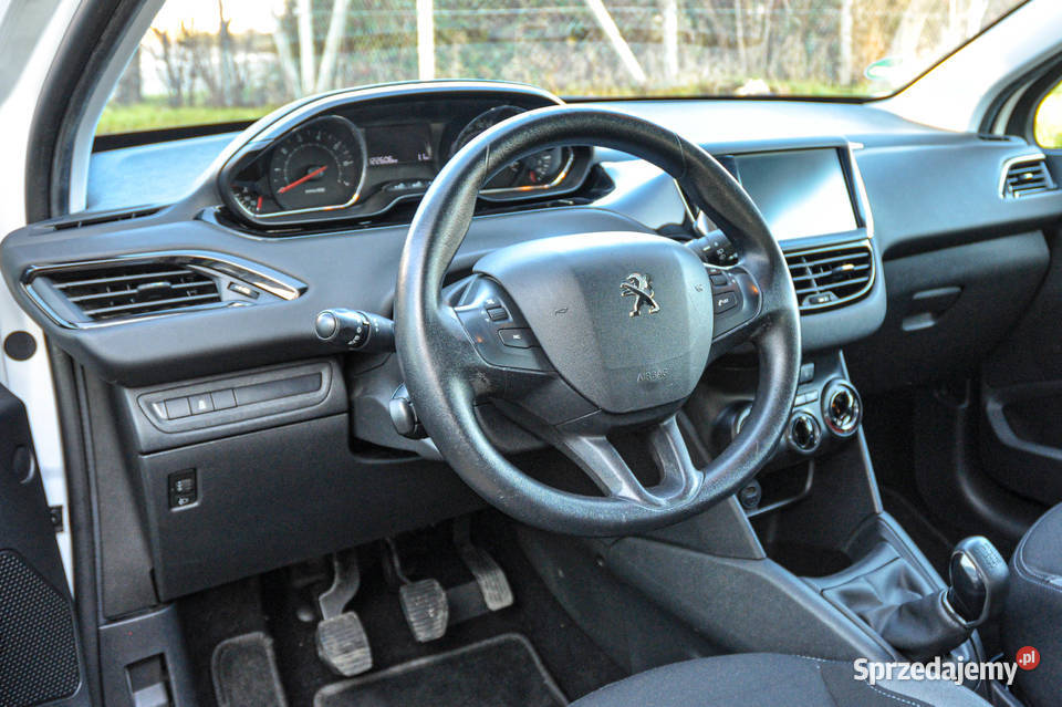 Peugeot 208 Bezwypadkowy 122 dolnośląskie Wrocław